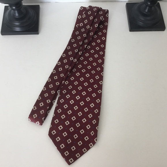 Roundtree & Yorke Burgundy Men’s Silk Tie - Picture 6 of 6